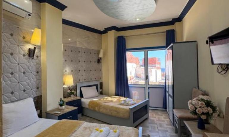 Triple Room with Sea View